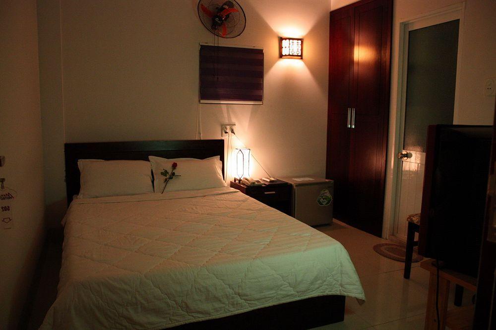 Fiona Hotel Danang Exterior photo